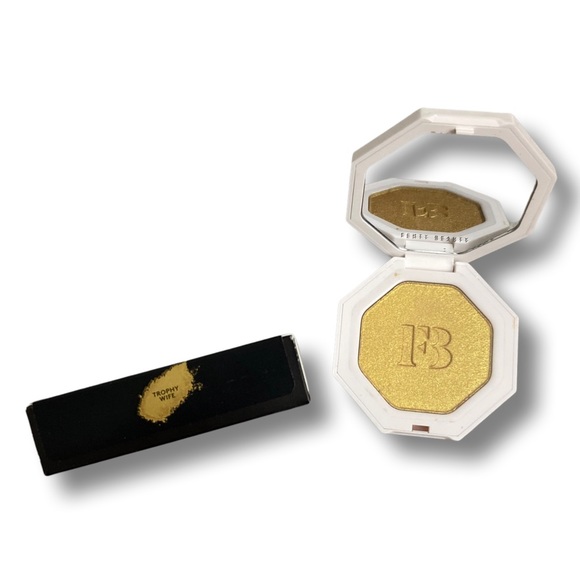 Fenty Beauty Highlighter - Picture 2 of 2